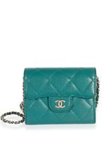 CHANEL Pre-Owned portefeuille matelassé à bride en chaîne - Bleu