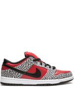 Nike baskets Dunk Low Premium SB - Rouge - thumbnail