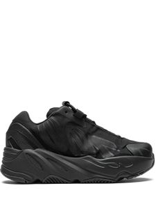 Adidas Yeezy Kids baskets Yeezy Boost 700 MNVN Triple Black - Noir