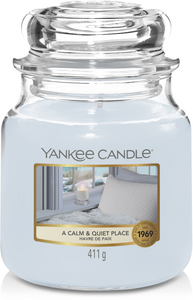 Yankee Candle Geurkaars Medium A Calm & Quiet Place - 13 cm / ø 11 cm