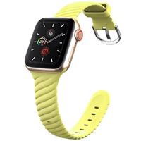 By Qubix - Siliconen 'Twist' bandje - Geel - Compatible met Apple Watch 44mm / 45mm / 46mm / 49mm - Compatible Apple watch bandjes