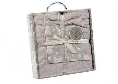 Gamberritos babydeken beer 110 x 140 cm fleece grijs/wit Gamberritos babydeken beer 110 x 140 cm fleece grijs/wit