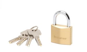 Masterlock 40mm thick solid brass body - 22mm hardened steel shackle, 6mm diam. - - 2940EURD