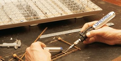 Dremel VersaTip 2000-6 Gassoldeerbout 1200 °C 90 min. Met Piëzo-ontsteker