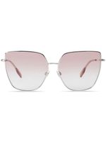 Burberry lunettes de soleil à monture papillon oversize - Argent