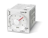 Finder 881202300002PAS multifunctioneel tijdrelais voor gevels, invoer van meerdere spanning, 48 x 48 mm