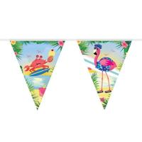 Vlaggenlijn Flamingo on the beach