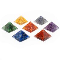 7 Chakra Orgonite Mini Piramide Set (25 mm) - thumbnail