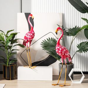 Set van 2 Flamingo Tuinbeelden Tuinfiguur van Metaal Flamingo Decoratie voor Gazon Tuin Tuindecoratie Roze