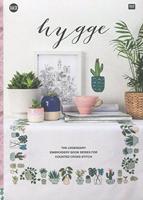Buch 162 Hygge: The legendary embroidery book series for counted cross stitch - Annette Jungmann