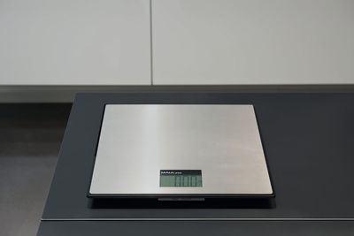 Maul MAULglobal 17125 Pakketweegschaal Weegbereik (max.) 25 kg Resolutie 20 g werkt op batterijen Zilver