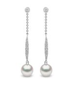 Yoko London boucles d'oreilles pendantes Trend en or blanc 18ct ornées de diamants et de perles - Argent