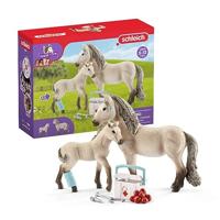 schleich 42430 Horse Club Hannahs EHBO-set, voor kinderen vanaf 5-12 jaar, Horse Club - speelset