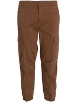 BOSS pantalon fuselé à poches cargo - Marron