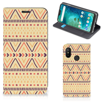 Xiaomi Mi A2 Lite Hoesje met Magneet Aztec Yellow Xiaomi Mi A2 Lite Hoesje met Magneet Aztec Yellow