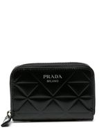 Prada portefeuille en cuir à logo embossé - Noir