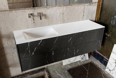 Zaro Kivi badkamermeubel met donker marmeren tegels 150cm solid surface wastafel links 4 lades zonder kraangat Zaro Kivi badkamermeubel met donker marmeren tegels 150cm solid surface wastafel links 4 lades zonder kraangat