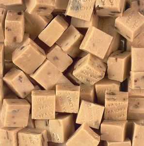 Lonka Lonka Old English Fudge Rum En Rozijn 2 Kilo