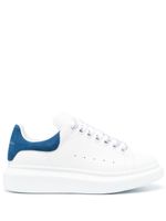 Alexander McQueen baskets à semelle oversize - Blanc - thumbnail