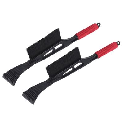 Set van 2x stuks kunststof ijskrabber/raamkrabber zwart/rood met borstel 53 cm