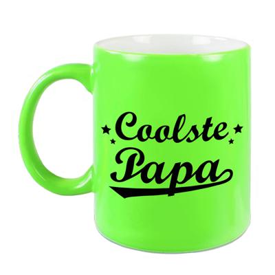Coolste papa cadeau mok / beker neon groen 330 ml - verjaardag/ Vaderdag - feest mokken Coolste papa cadeau mok / beker neon groen 330 ml - verjaardag/ Vaderdag - feest mokken