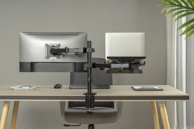 Digitus DA-90436 Monitorbeugel 1-voudig 5,1 cm (2) - 304,8 cm (120) Zwart Uittrekbaar, Draaibaar, In hoogte verstelbaar, Kantelbaar, Kantelbaar en roteerbaar,
