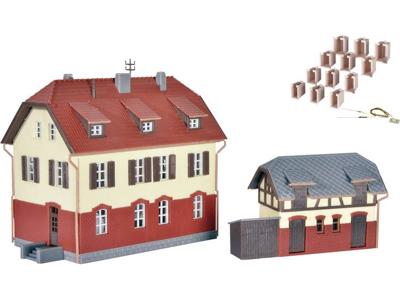 Kibri 37112 N Spoorweggebouw met bijgebouw