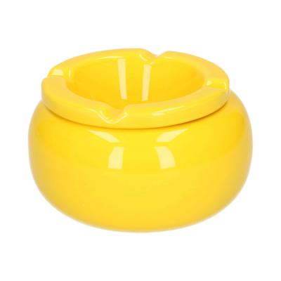 Stormasbak - geel - rond - 11 cm - keramiek - asbak voor buiten - terras asbak Stormasbak - geel - rond - 11 cm - keramiek - asbak voor buiten - terras asbak