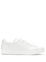 Ea7 Emporio Armani baskets à logo embossé - Blanc