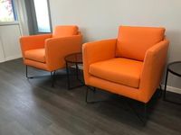 Set van 2 leren fauteuils met kruisframe - oranje leer - Echt leer, Modern, ontdek de vele Leersoorten en Kleuren bij ShopX - thumbnail