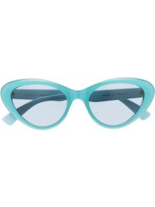 Gucci Eyewear lunettes de soleil à monture papillon - Bleu