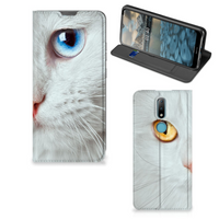 Nokia 2.4 Hoesje maken Witte Kat - thumbnail