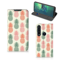 Motorola G8 Plus Flip Style Cover Ananas