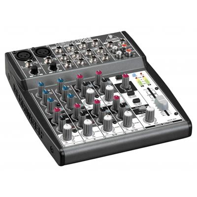 Behringer XENYX 1002 PA en studio mixer Behringer XENYX 1002 PA en studio mixer