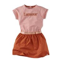 Z8 jurk Adrina met tekst en 3D applicatie lichtroze/roestbruin