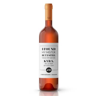 Wijnfleslabel modern typografisch getuigen man & vrouw (4st) Wijnfleslabel modern typografisch getuigen man & vrouw (4st)