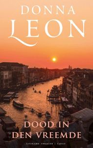 Dood in den vreemde - Donna Leon - ebook