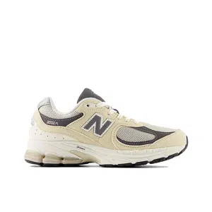 New balance 2002 sneakers jr