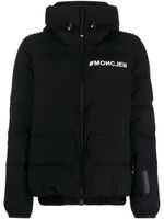 Moncler Grenoble doudoune à logo imprimé Suisses - Noir - thumbnail