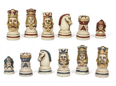 Dal Negro schaakstukken Poker 65 mm duralbaster wit/rood/blauw Dal Negro schaakstukken Poker 65 mm duralbaster wit/rood/blauw