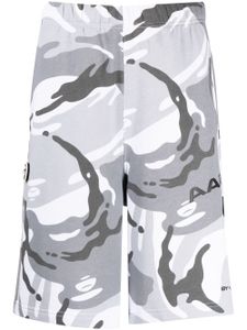 AAPE BY *A BATHING APE® short imprimé à logo appliqué - Blanc