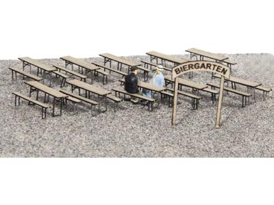 MBZ 80268 H0 meubilair voor een Biergarten Bouwpakket, Ongeverfd