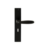 Hardbrass Deurkruk Istanbul op rechthoekig langschild sleutelgat 72mm - zwart