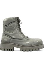 Balenciaga bottines Strike 20 mm à lacets - Vert