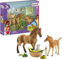 Schleich - Accessoires voor babyverzorging dieren Horse Club Sarah, 42432, meerkleurig