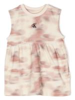 Calvin Klein Kids Jurk met logoprint - Bruin