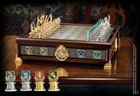 Harry Potter: Hogwarts' House Quidditch Chess Set - thumbnail