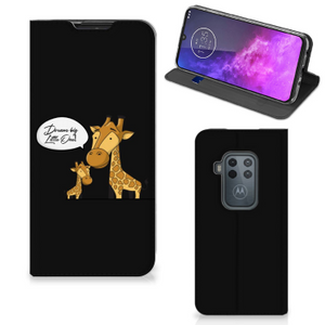 Motorola One Zoom Magnet Case Giraffe