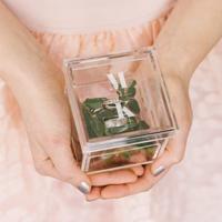 Ringdoosje acryl modern met initialen