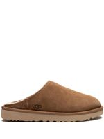 UGG chaussons Classic Slip On en daim - Marron